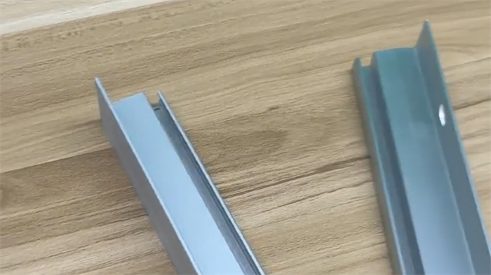 【案例】测量反光材料的反射率，选用YS4580分光测色仪！